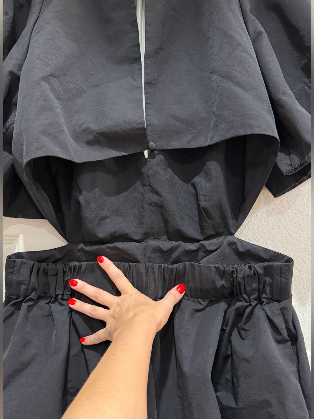 Banana Republic Black Puff-Sleeve V-Neck Mini Dress 14 EUC LBD - Picture 6 of 12
